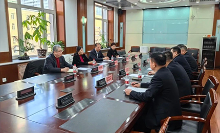 龙8官网登录入口董事长胡晓萍、总裁芦传有赴黑龙江省药品监督管理局座谈交流